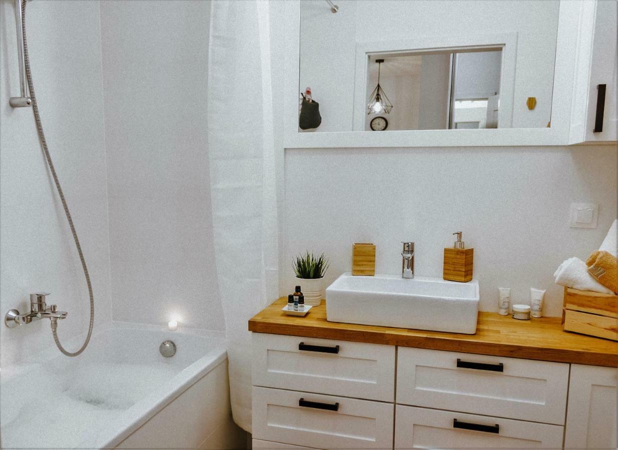 Wektor Idea Apartment กดัญสก์ ภายนอก รูปภาพ